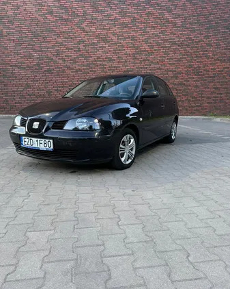 seat łódzkie Seat Ibiza cena 6600 przebieg: 229000, rok produkcji 2003 z Chęciny